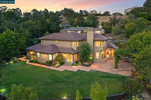 21 Monte Crest Ct., Walnut Creek, CA 94595