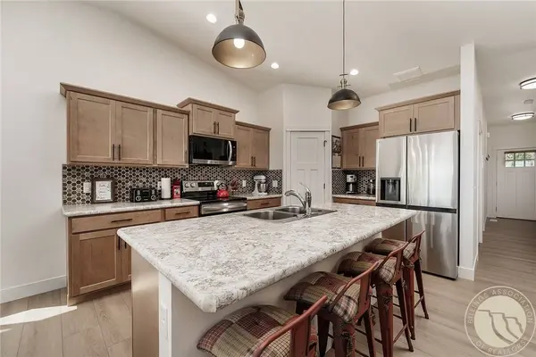 2507 Lake Heights DR, Billings, MT 59105