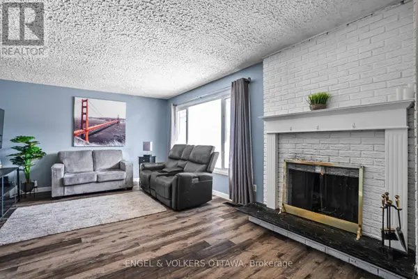 1427 ROSEBELLA AVENUE, Ottawa, ON K1T1E5