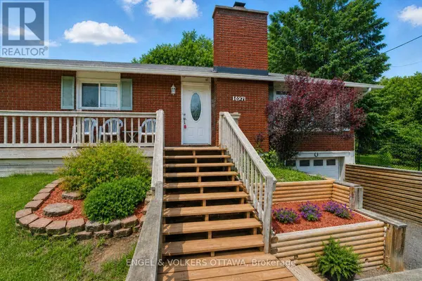 1427 ROSEBELLA AVENUE, Ottawa, ON K1T1E5