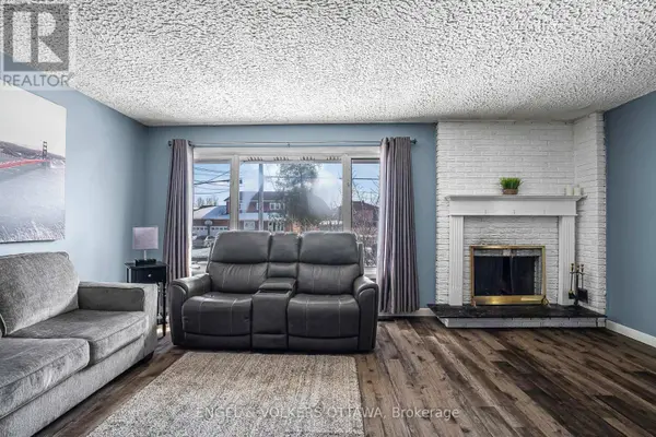 1427 ROSEBELLA AVENUE, Ottawa, ON K1T1E5