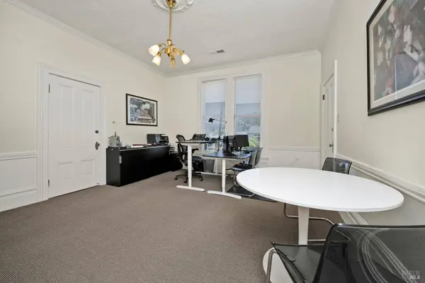 1127 Pope ST, St. Helena, CA 94574