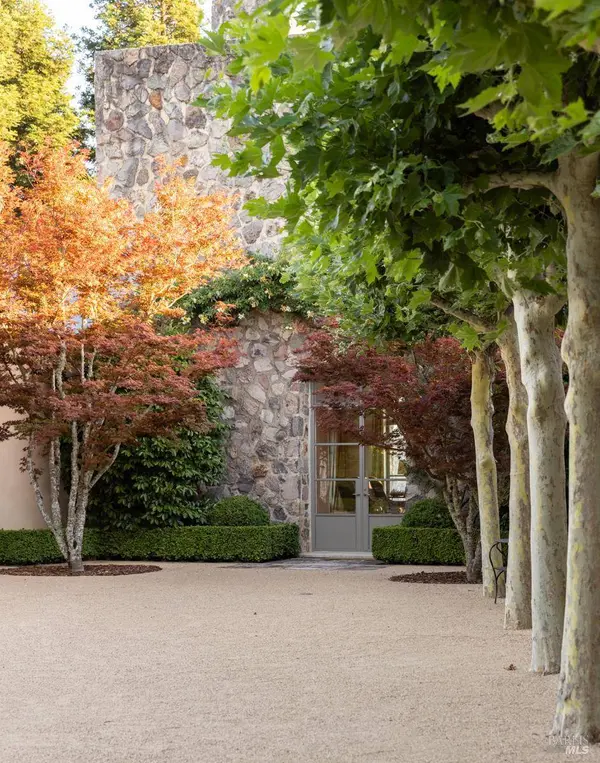 33 Hennessey Ridge RD, St. Helena, CA 94574