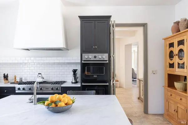 33 Hennessey Ridge RD, St. Helena, CA 94574