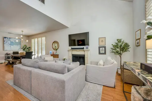 921 Chiles AVE, St. Helena, CA 94574