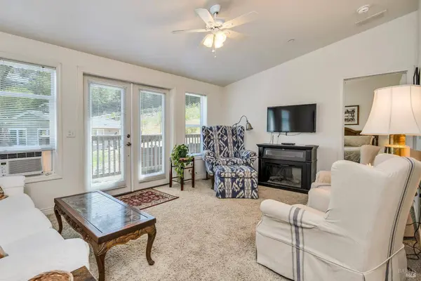 1623 Whitehall LN, St. Helena, CA 94574