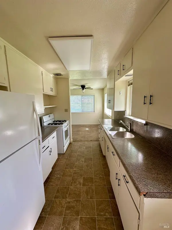 699 Mund RD, St. Helena, CA 94574