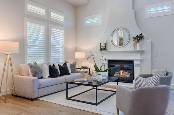 704 Hunt AVE, St. Helena, CA 94574