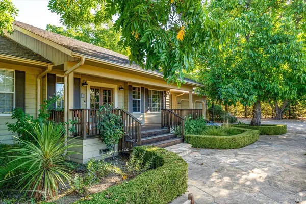 20 Rosedale RD, Calistoga, CA 94515