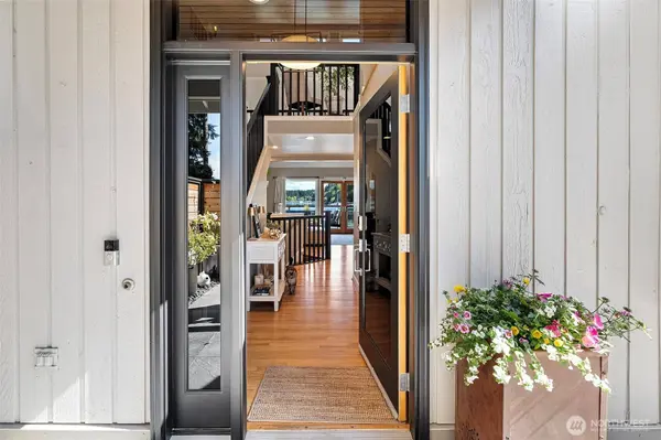 295 Shorewood CT, Fox Island, WA 98333