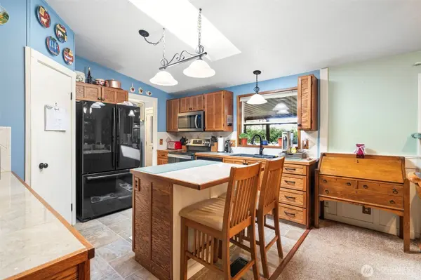 6006 Jamison LN SE, Olympia, WA 98513