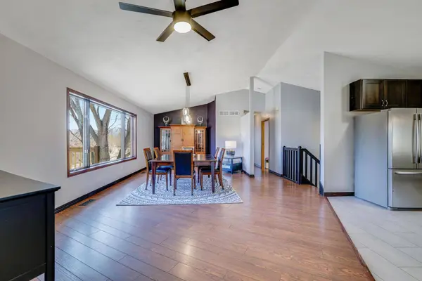 8678 Boiling Springs LN, Shakopee, MN 55379