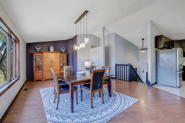 8678 Boiling Springs LN, Shakopee, MN 55379