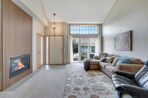12964 Echo LN, Apple Valley, MN 55124