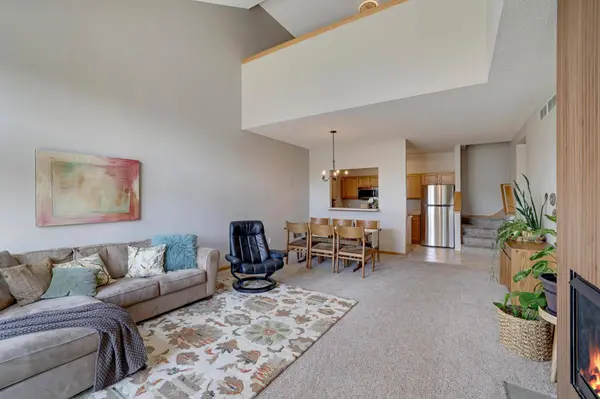 12964 Echo LN, Apple Valley, MN 55124