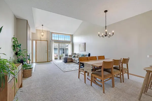 12964 Echo LN, Apple Valley, MN 55124