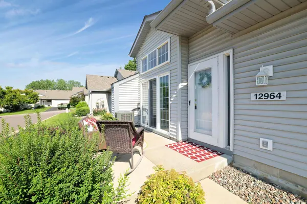 12964 Echo LN, Apple Valley, MN 55124
