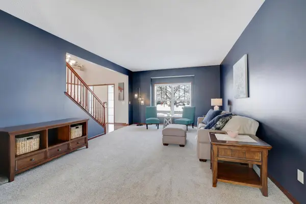 2105 Pembina LN, Shakopee, MN 55379