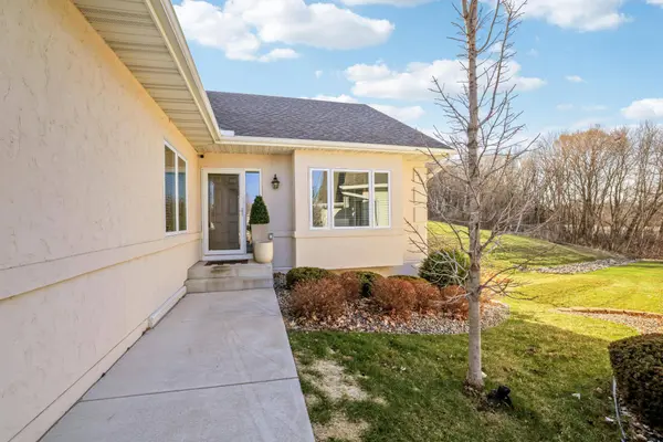 14953 Hillside CIR NW, Prior Lake, MN 55372