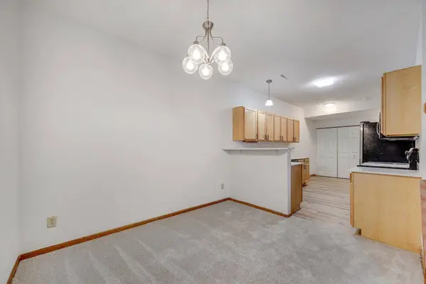 966 Princeton AVE, Shakopee, MN 55379