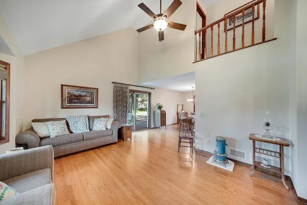 5364 W 132nd ST, Savage, MN 55378