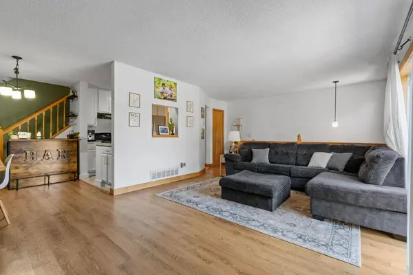 14260 Estates AVE, Apple Valley, MN 55124