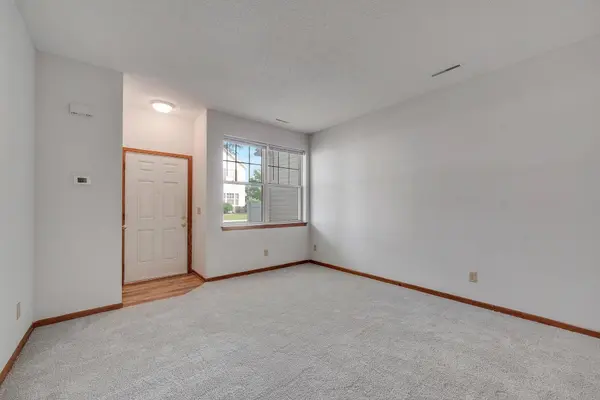 966 Princeton AVE, Shakopee, MN 55379