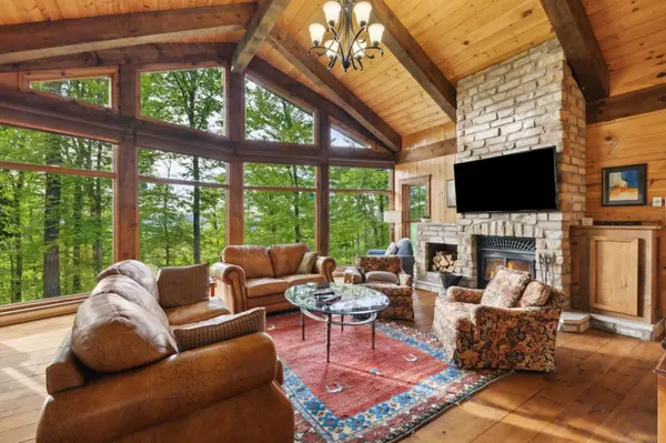 405 Allée Paisible, Mont-tremblant, QC J8E0E9