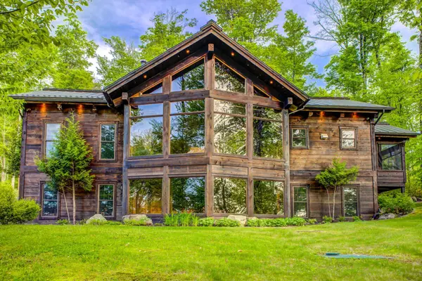 405 Allée Paisible, Mont-tremblant, QC J8E0E9