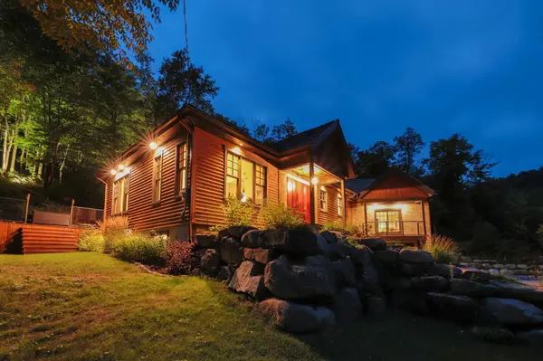 121 Allée du 2e, Saint-faustin/lac-carré, QC J0T2G0