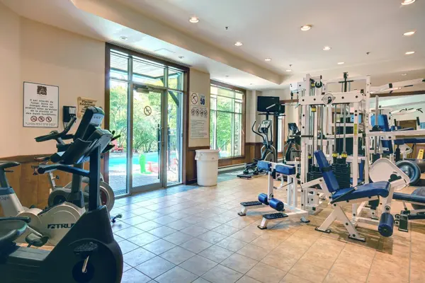 150 Ch. au Pied-de-la-Montagne #324-C, Mont-tremblant, QC J8E3M2