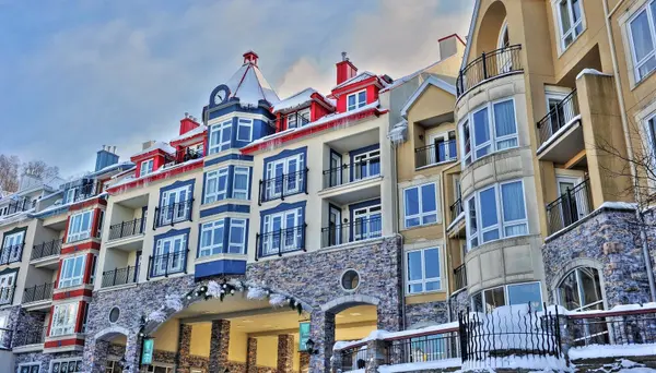 150 Ch. au Pied-de-la-Montagne #324-C, Mont-tremblant, QC J8E3M2
