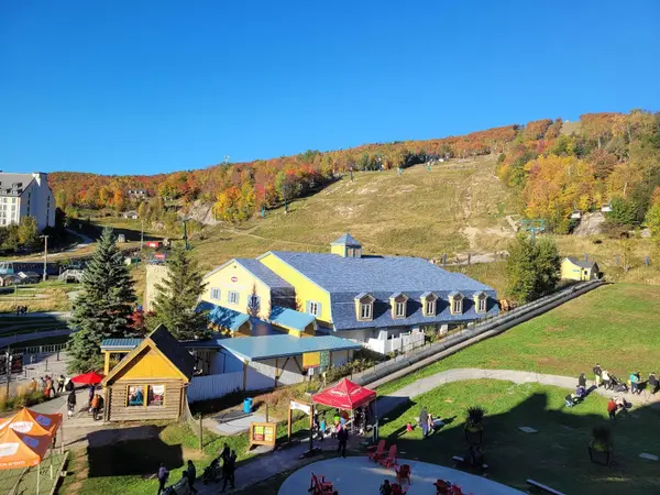150 Ch. au Pied-de-la-Montagne #324-C, Mont-tremblant, QC J8E3M2