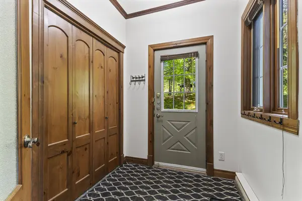 102 Ch. des Quatre-Sommets #1, Mont-tremblant, QC J8E1C6