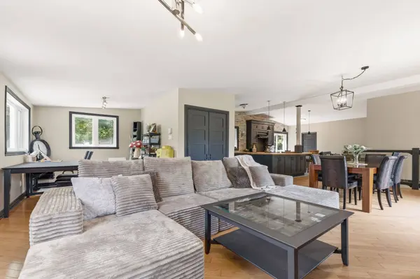1431 -1441 Rue Principale, Saint-faustin/lac-carré, QC J0T2G0