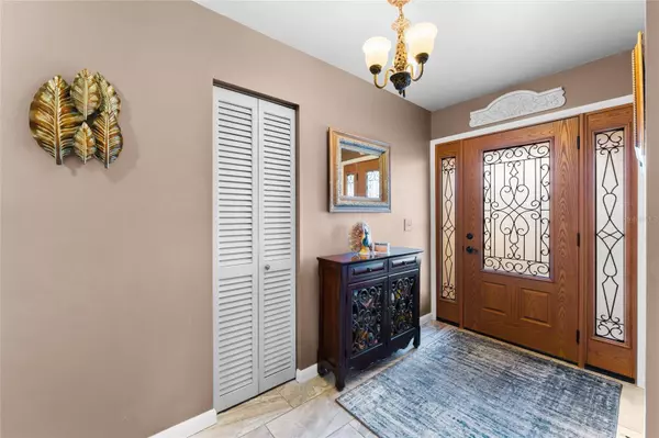 8315 W ELM ST, Tampa, FL 33615