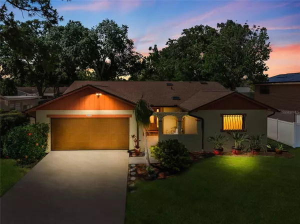 8315 W ELM ST, Tampa, FL 33615