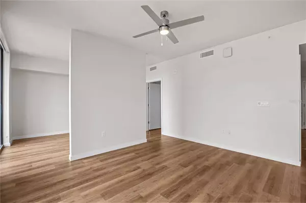 300 W TYLER ST #608, Tampa, FL 33602