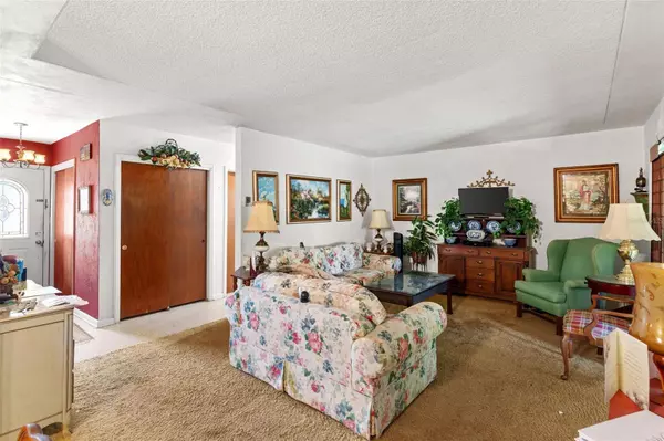5011 S HESPERIDES ST, Tampa, FL 33611