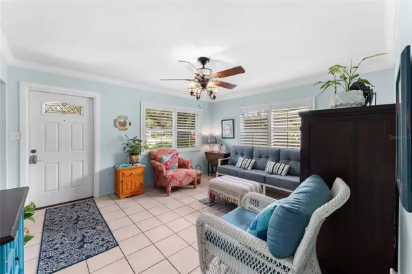 209 EMERALD LANE, Largo, FL 33771