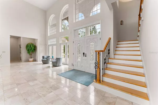 18312 TURNING POINT DR, Lutz, FL 33549