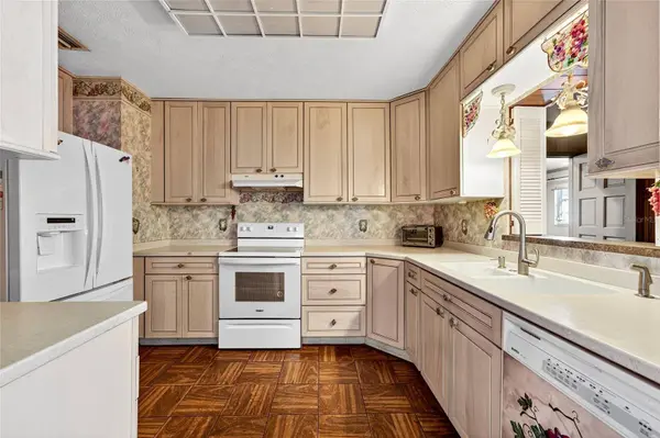 2421 STUART ST, Tampa, FL 33605