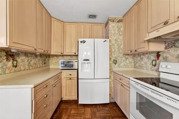 2421 STUART ST, Tampa, FL 33605