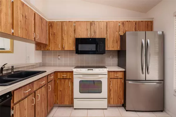 216 SUN VISTA CT S, Treasure Island, FL 33706