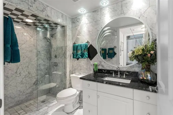 1560 GULF BLVD #602, Clearwater Beach, FL 33767