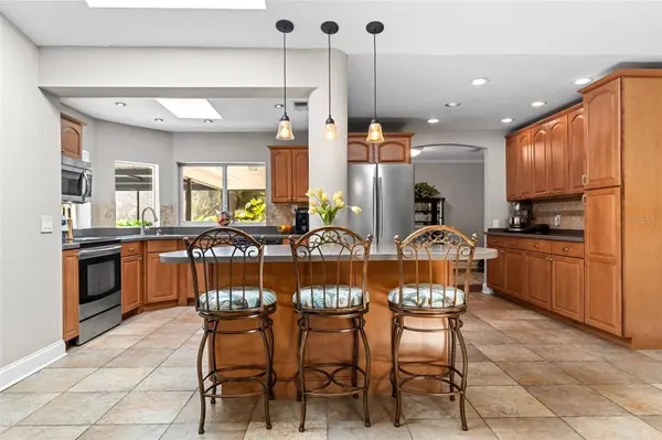 1811 LA GRANDE DR, Dunedin, FL 34698