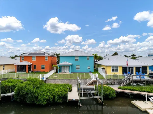 6412 KEY ISLAND AVE, Apollo Beach, FL 33572