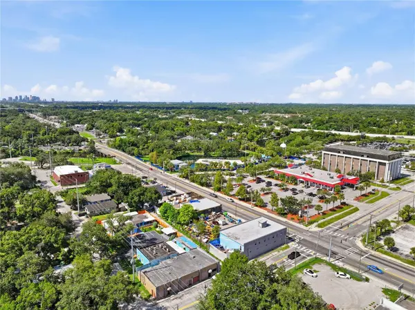 8145 N NEBRASKA AVE, Tampa, FL 33604