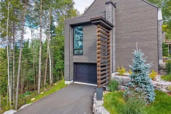 330 Allée des Clos, Mont-tremblant, QC J8E0K6