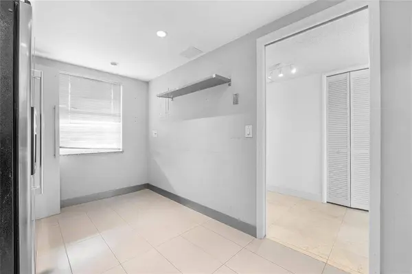 [StreetName,UnitNumber,StreetNumber,StreetDirPrefix], Pompano Beach, FL 33069